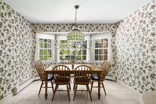 315 Laurel Ln, Syosset, NY 11791 - Photo 8