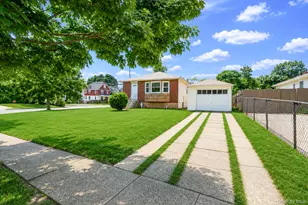 250 Church St, Freeport, NY 11520 - Photo 4