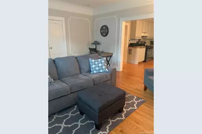 46 Orchard Street #B, Oyster Bay, NY 11771 - Photo 4