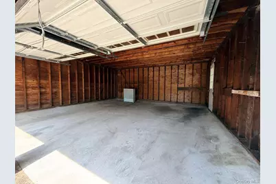 126 Eaton Lane, West Islip, NY 11795 - Photo 30