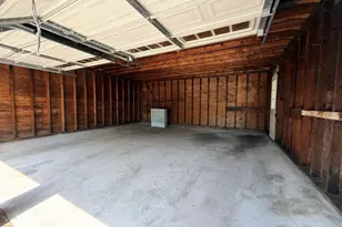 126 Eaton Ln, West Islip, NY 11795 - Photo 30