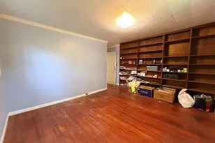 126 Eaton Ln, West Islip, NY 11795 - Photo 20
