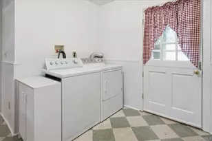 74 John Ln, Manorville, NY 11949 - Photo 20