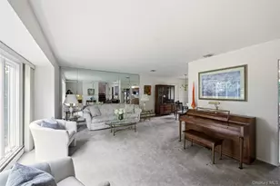 36 Cherrywood Dr, East Northport, NY 11731 - Photo 10