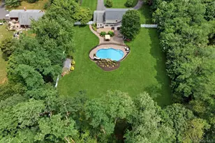 84 Meadow Glen Rd, Northport, NY 11768 - Photo 6