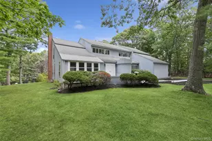 12 N Ridge Rd, Setauket, NY 11733 - Photo 2