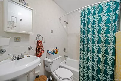 46-15 30th Road, Astoria, NY 11103 - Photo 8