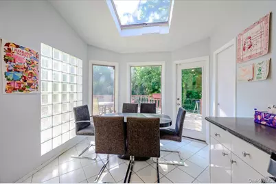 239 Hungry Harbor Road, Woodmere, NY 11581 - Photo 10