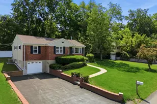 1660 Central St, Yorktown Heights, NY 10598 - Photo 26