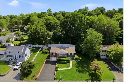 1660 Central Street, Yorktown Heights, NY 10598 - Photo 32