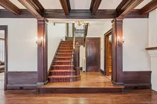 397 Split Rock Rd, Syosset, NY 11791 - Photo 10