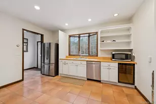 397 Split Rock Rd, Syosset, NY 11791 - Photo 14