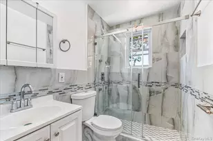 15 Astor Pl, Valley Stream, NY 11581 - Photo 22