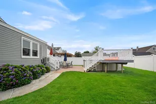 40 Martha St, Freeport, NY 11520 - Photo 30