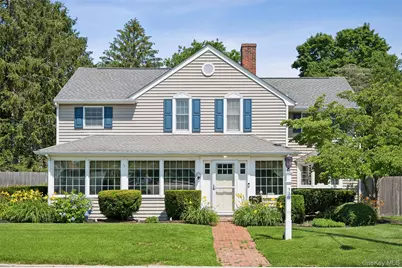 138 Hallock Street, Riverhead, NY 11901 - Photo 1