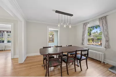 138 Hallock Street, Riverhead, NY 11901 - Photo 8