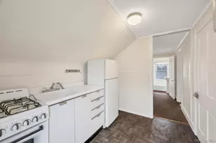 31 West Ave, West Sayville, NY 11796 - Photo 12