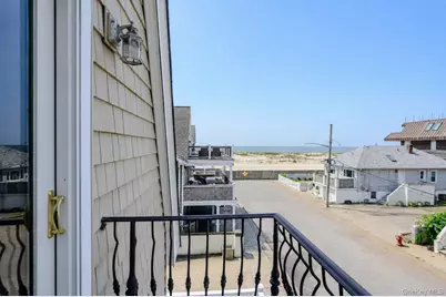 30 Buffalo Avenue, Long Beach, NY 11561 - Photo 24