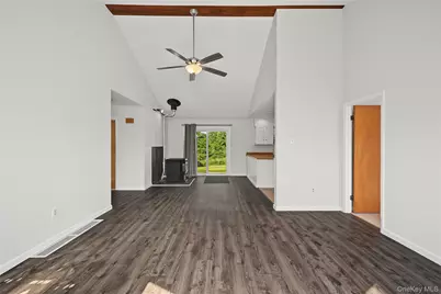 318 Cornwall Hill Road, Patterson, NY 12563 - Photo 12