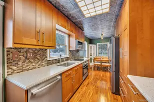 2518 Harvey Ave, Oceanside, NY 11572 - Photo 16