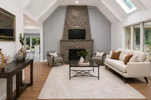 32 Valley Rd, Old Westbury, NY 11568 - Photo 16