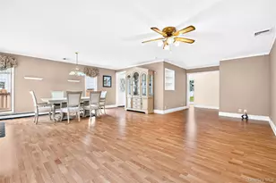 397 Briarwood Rd, Massapequa, NY 11758 - Photo 14