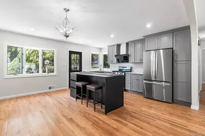 906 Stratford Drive, East Meadow, NY 11554 - Photo 10