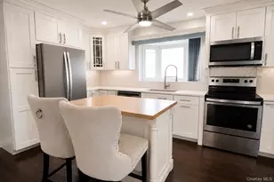 164 Bloomingdale Rd, Levittown, NY 11756 - Photo 6