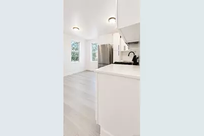 927 Summit Avenue, Bronx, NY 10452 - Photo 2