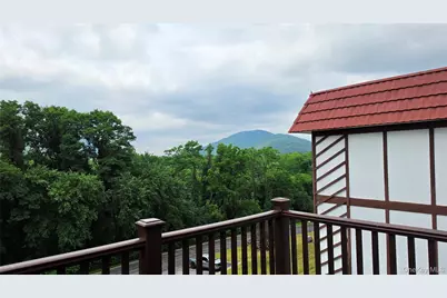 14 Skyline Drive #14, Fishkill, NY 12524 - Photo 12
