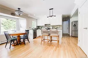 8 Robin Hood Ct, Nesconset, NY 11767 - Photo 6
