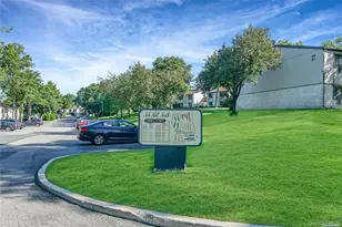 31 Richmond Blvd, Ronkonkoma, NY 11779 - Photo 26