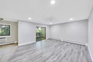 31 Richmond Blvd, Ronkonkoma, NY 11779 - Photo 14