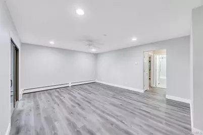 31 Richmond Boulevard #1B, Ronkonkoma, NY 11779 - Photo 12
