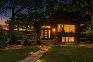 49 Gregg Ct, Tappan, NY 10983 - Photo 2