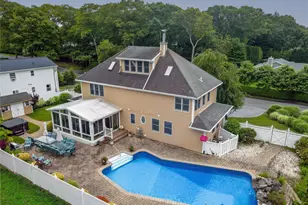 56 Ocean Ave, Hampton Bays, NY 11946 - Photo 2