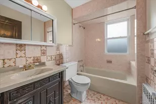 251-47 42nd Ave, Little Neck, NY 11363 - Photo 22