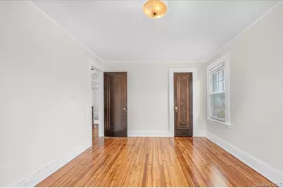 251-47 42nd Avenue, Little Neck, NY 11363 - Photo 20