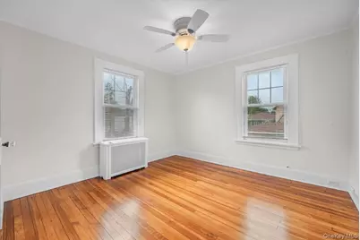 251-47 42nd Avenue, Little Neck, NY 11363 - Photo 18
