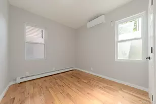 119-20 193rd St, Saint Albans, NY 11412 - Photo 8