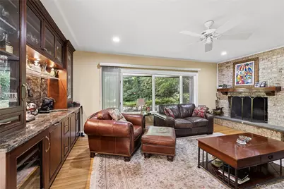17 Danton Lane N, Locust Valley, NY 11560 - Photo 12