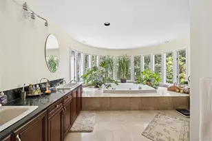 17 Danton Ln N, Locust Valley, NY 11560 - Photo 16