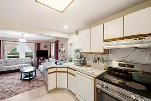 5 Putnam Pl, Huntington Station, NY 11746 - Photo 18