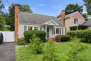 5 Putnam Pl, Huntington Station, NY 11746 - Photo 6