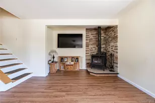 200 Walnut St, Walden, NY 12586 - Photo 4