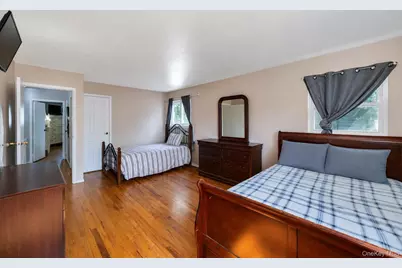 99 Schneider Lane, Hauppauge, NY 11788 - Photo 36