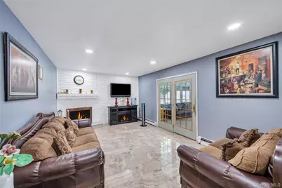 99 Schneider Lane, Hauppauge, NY 11788 - Photo 30