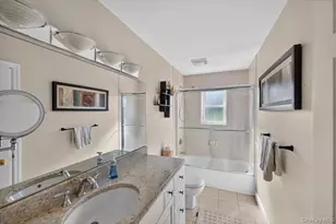 266 Clinton Ave, Patchogue, NY 11772 - Photo 22