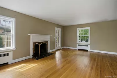 63 Aka 61 Beechwood Terrace, Yonkers, NY 10705 - Photo 8