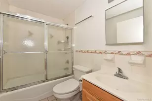 133-38 Avery Ave, Flushing, NY 11355 - Photo 10